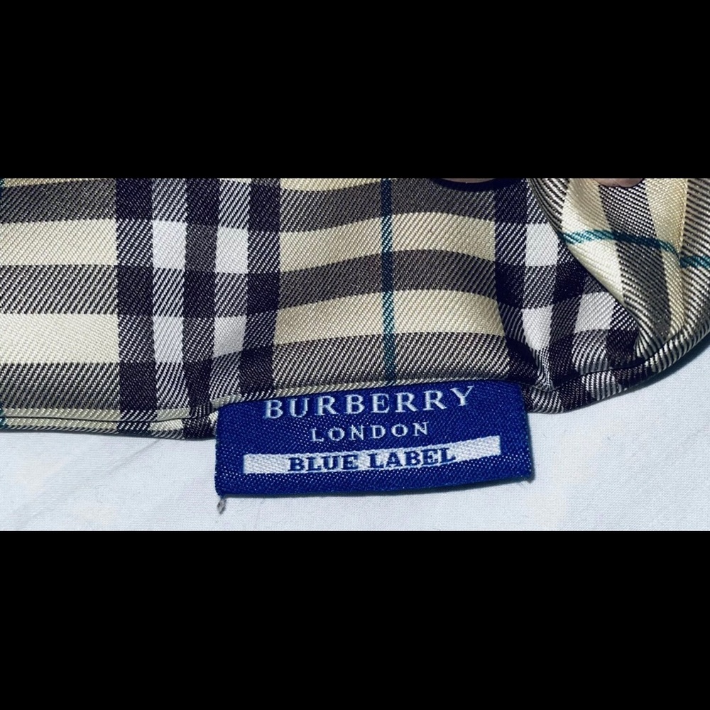 Authentic Burberry Blue Label Haymarket Vintage - Picture 4 of 14